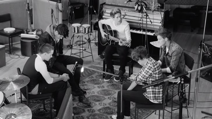 Klip ,,Little Things''